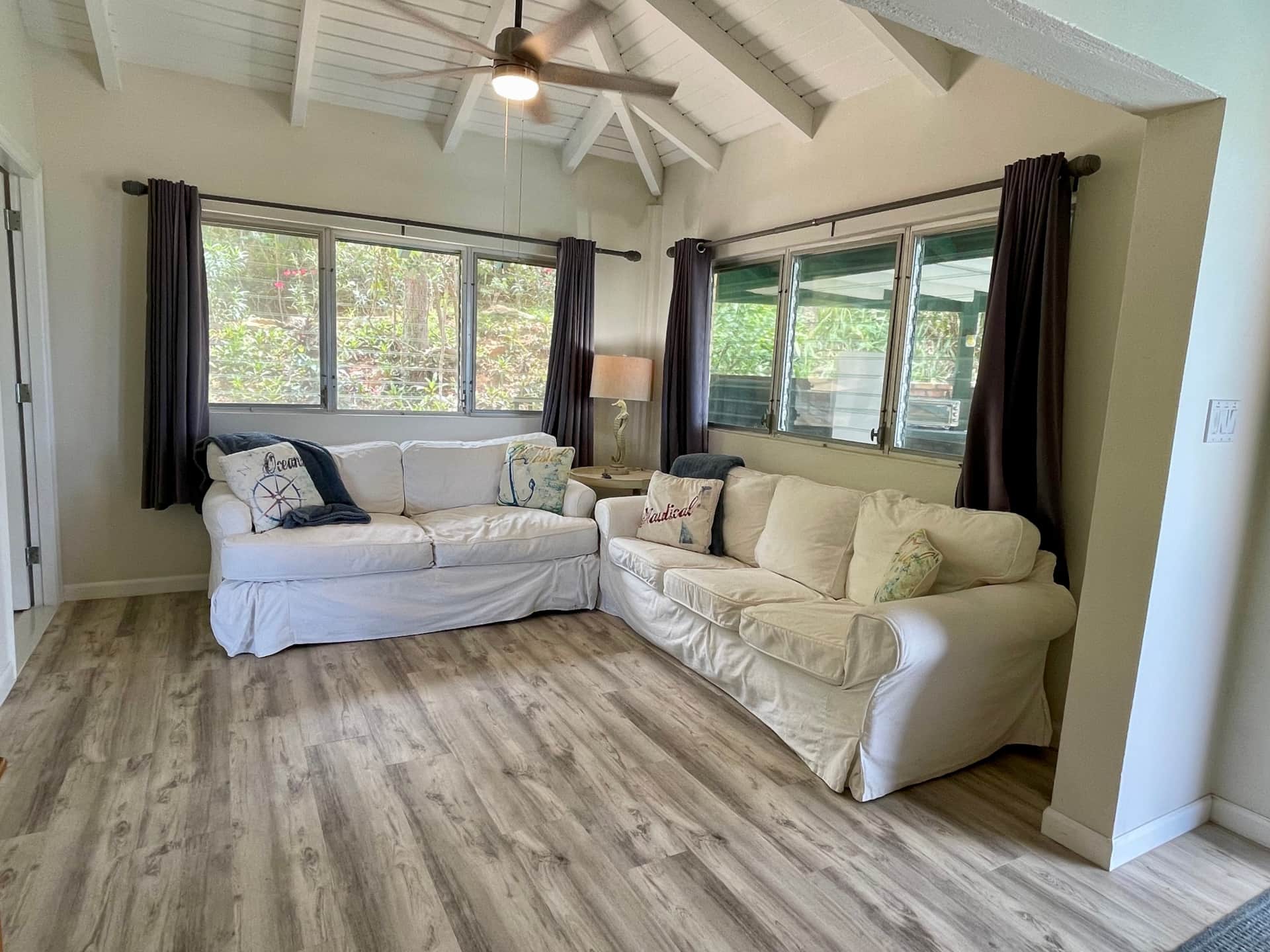 a9438aef-55f9-40b4-bc50-e9c14a0b6c1f-full